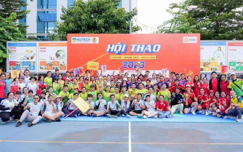 Một bài phát biểu khai mạc hội thao chuẩn thường có cấu trúc 5 phần