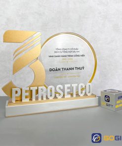 Cúp thiết kế Petrosetco 2