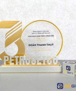 Cúp thiết kế Petrosetco