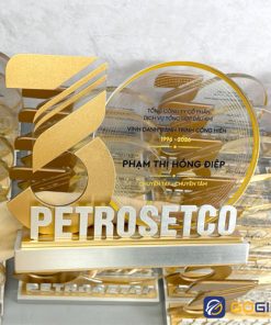 Cúp thiết kế Petrosetco 3