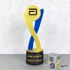 Cúp vinh danh Abbott Sales Award 2025