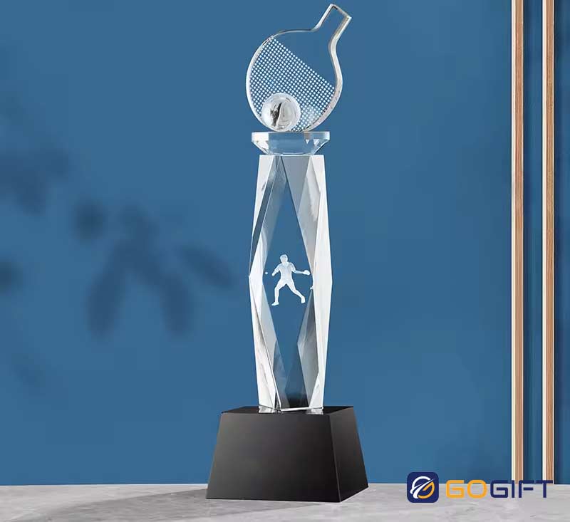 Một số điểm nhấn của cúp bóng bàn đúc nổi biểu tượng 3D