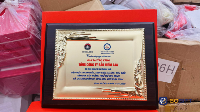Gogift thiết kế đa dạng các dòng quà tặng vinh danh cho doanh nghiệp, tổ chức