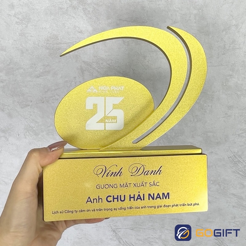 Trao thưởng là cách ghi nhận nỗ lực cống hiến