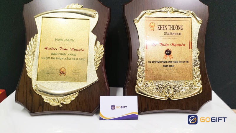 Vinh danh nhân viên cuối năm thể hiện sự trân trọng của doanh nghiệp đối với đóng góp của từng thành viên trong công ty