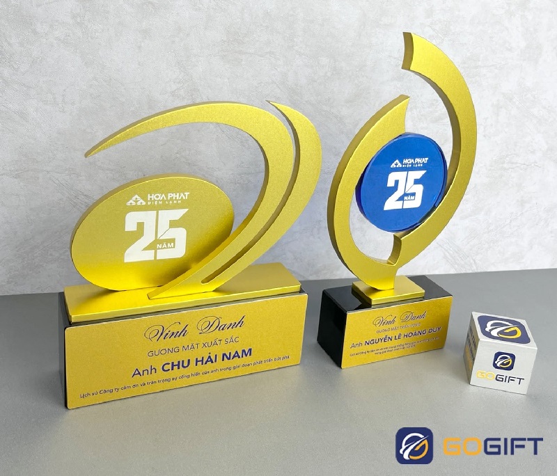 Bộ số kỷ niệm là quà tặng vinh danh danh giá