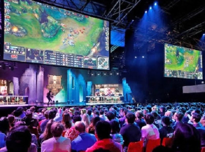 Giải đấu eSport có xu hướng được tổ chức chuyên nghiệp hơn