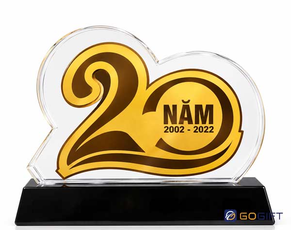 Mẫu kỷ niệm chương hình số kỷ niệm 20 năm được dùng trong nhiều sự kiện 